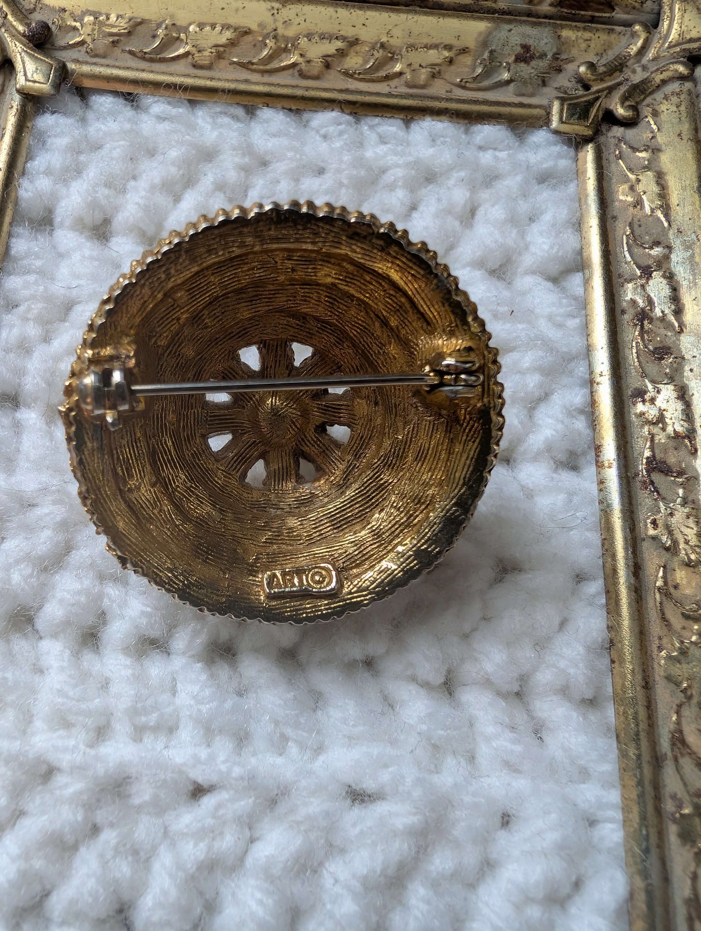 Vintage Arthur Pepper Gold Tone Dome Brooch with White Faux Pearls Signed
